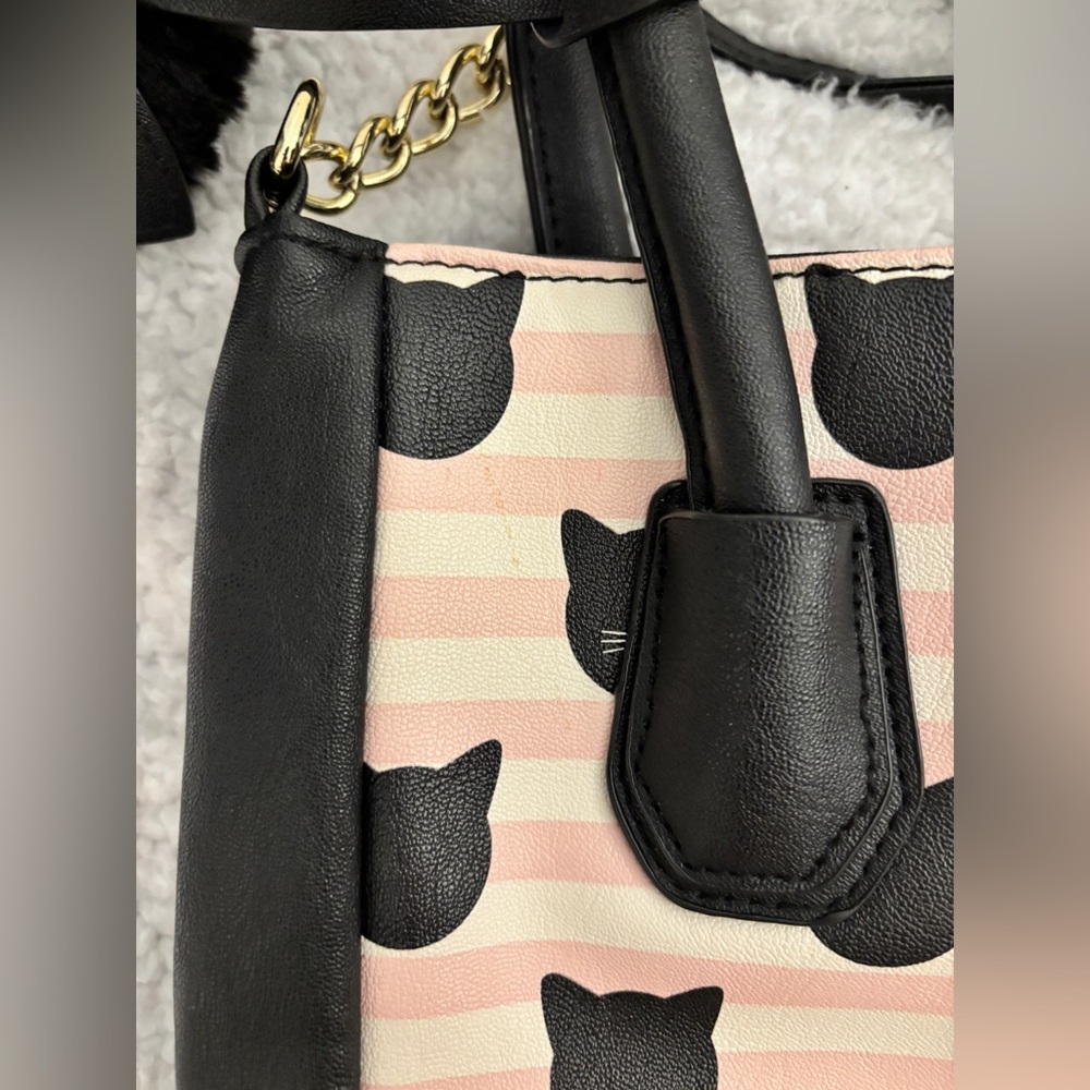 Betsey Johnson Cat Purse - Picture 6 of 8